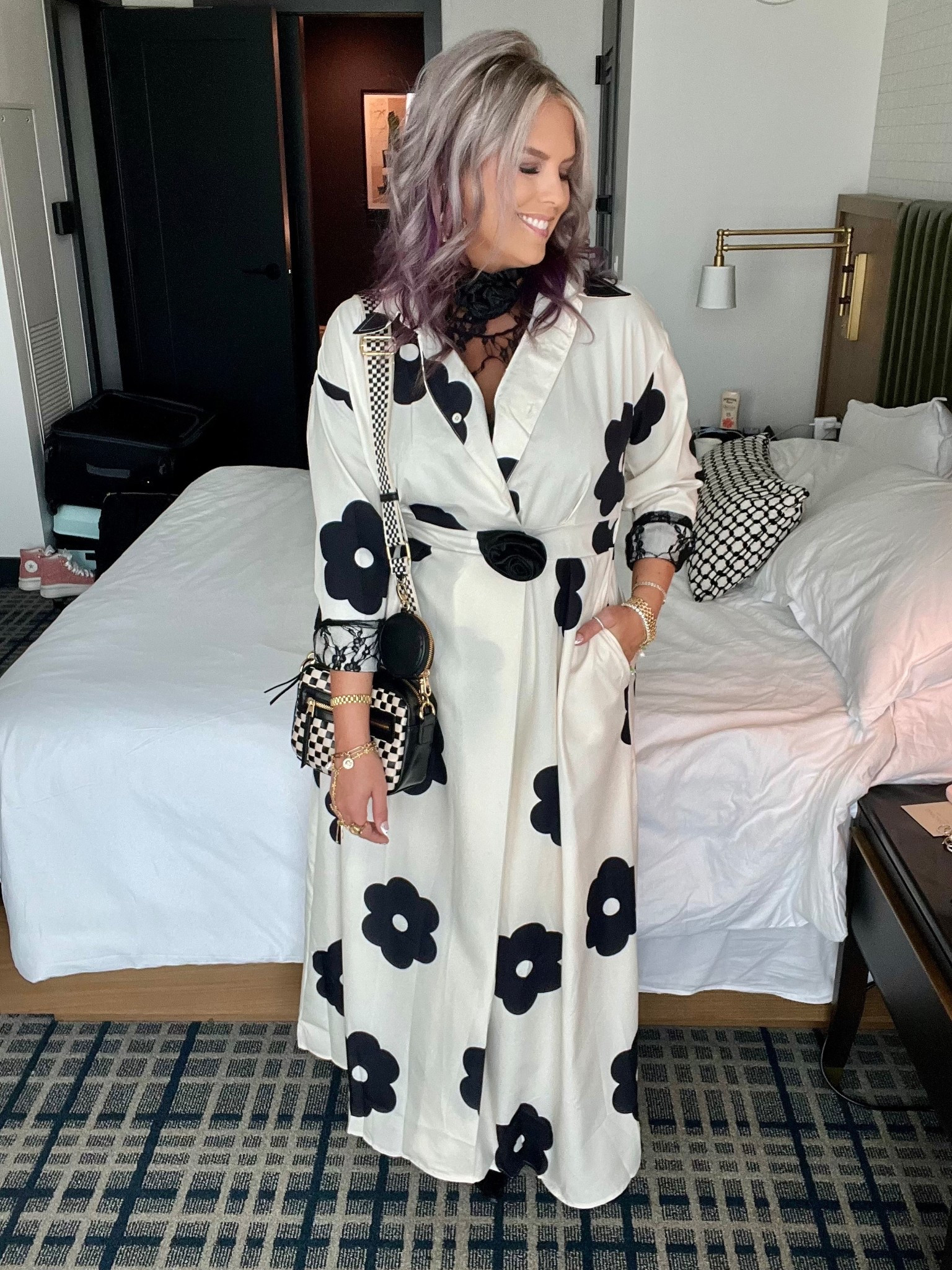 Dress, large 
Shapewear, XL 



#LTKCon #LTKFindsUnder50 #LTKMidsize