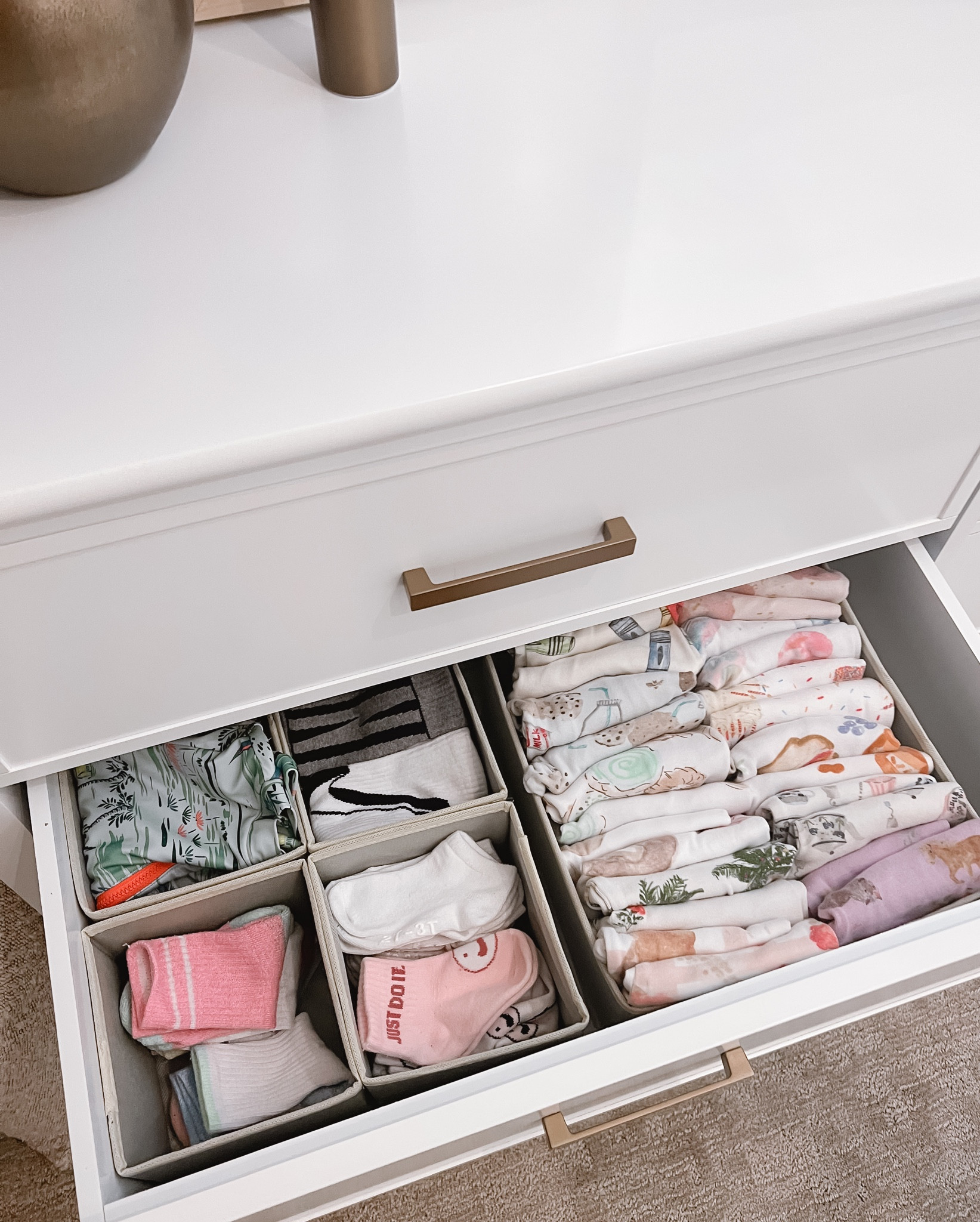 Kids room | girls room | big girls room | kids decor | bedroom | bedroom decor | girls bedroom | organization | dresser drawer organizer | storage bin | Amazon finds 

#LTKkids