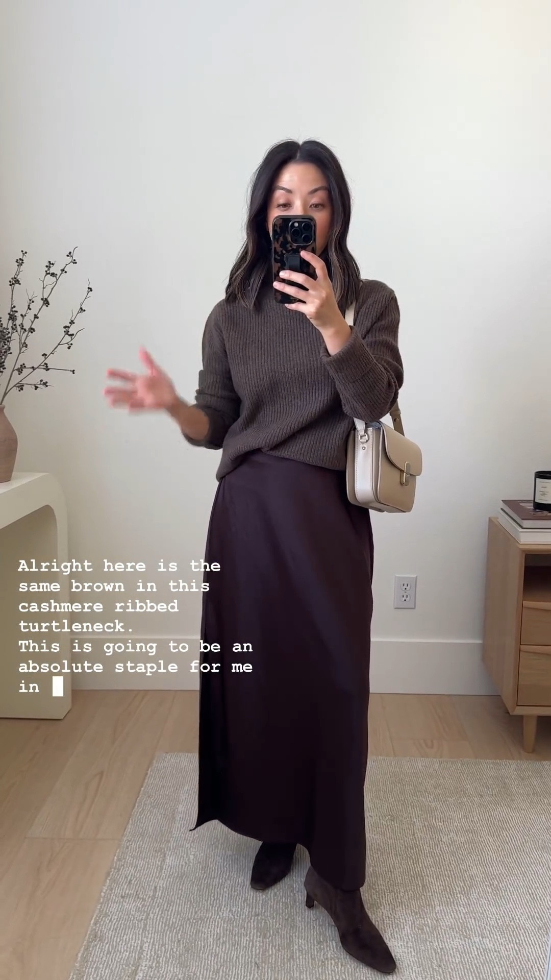 Quince cashmere turtleneck. I sized up to a small. So soft and cozy. Love this brown color. 

Quince turtleneck small
Madewell skirt 00
Madewell boots 5.5
Sezane bag
Le Specs sunglasses 

Fall outfits, fall fashion, purse, petite style 

#LTKItBag #LTKSeasonal #LTKShoeCrush
