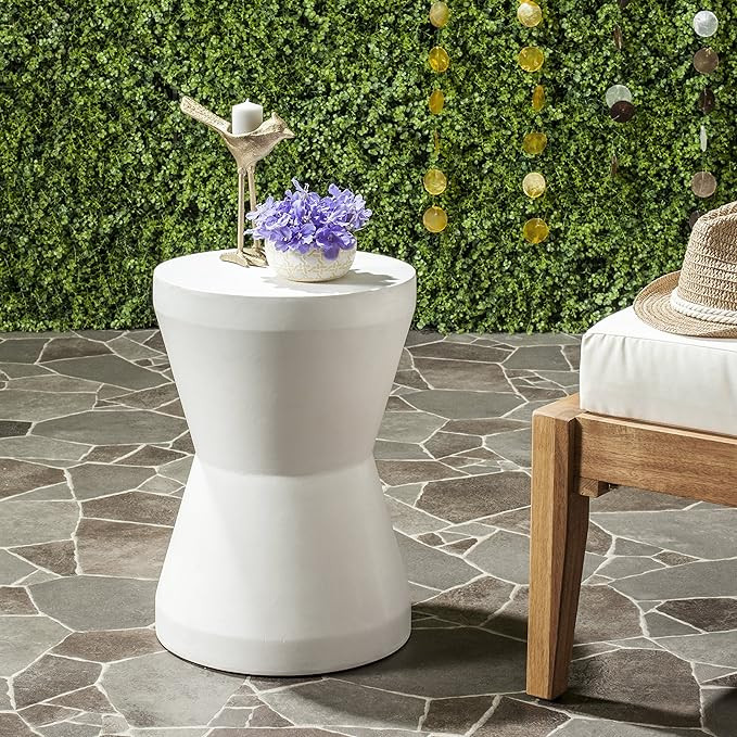 Safavieh Outdoor Collection Torre Modern Concrete Ivory 17.3-inch Accent Table | Amazon (US)