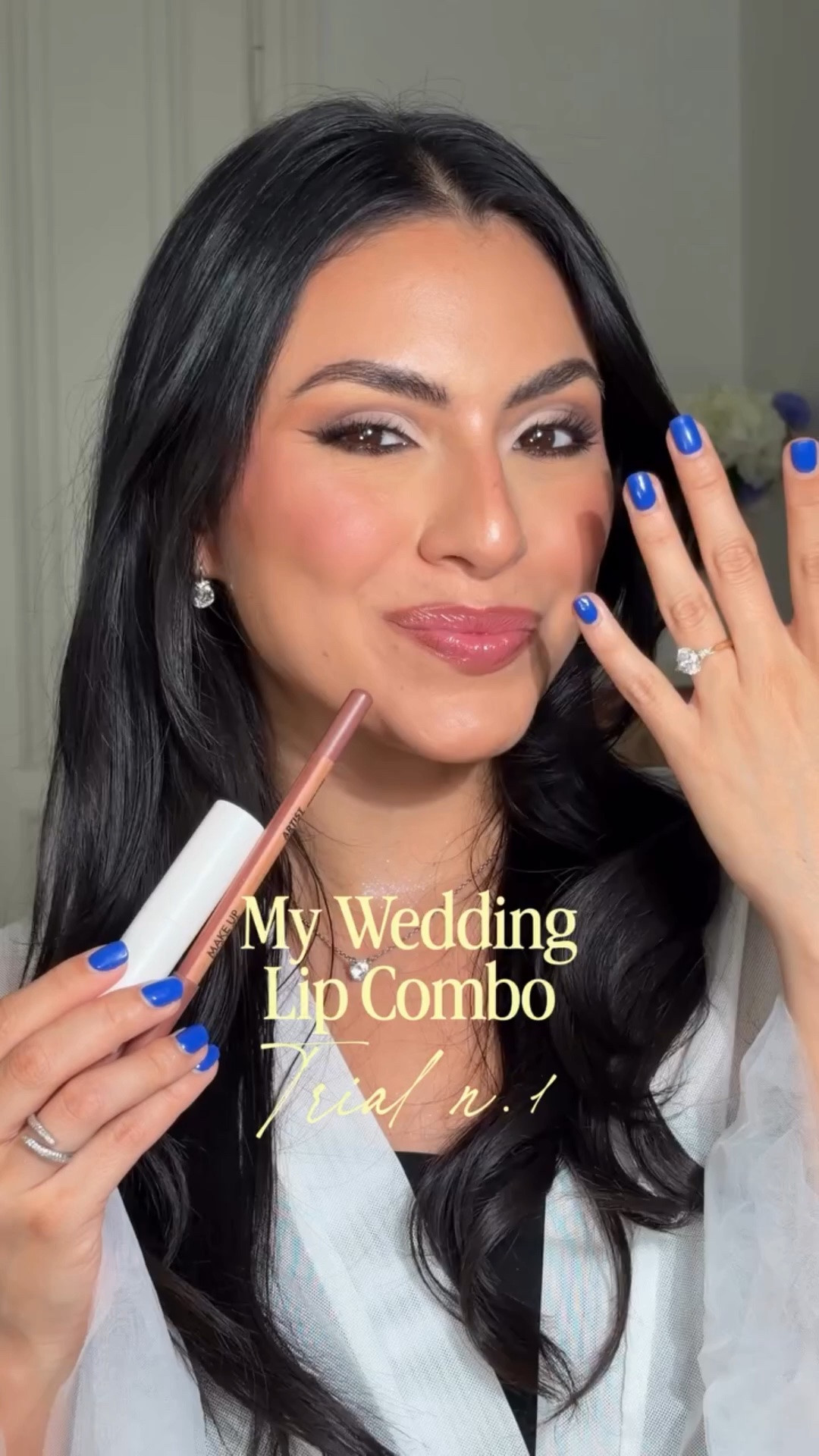 Trial 1 💍of finding the perfect lip combo for my wedding ☺️💍 do you think this is the one? 

Details:
@makeupforever anywhere caffeine lip liner 
@morphebrushes_uk @morphebrushes_eu liplock chain reaction

#brautlipcombo #bridalera #makeupartist