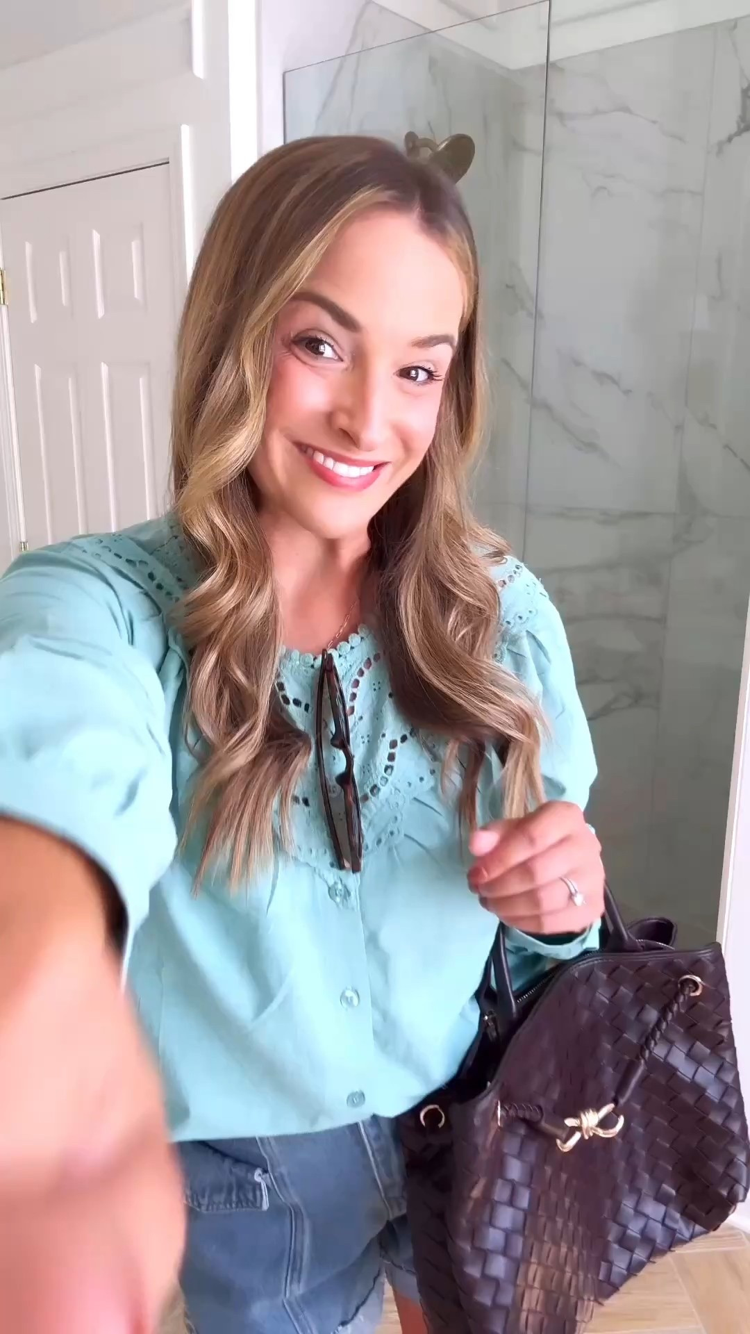 Easy Sunday Style In The Fall!! 

#LTKSeasonal #LTKFindsUnder100 #LTKStyleTip