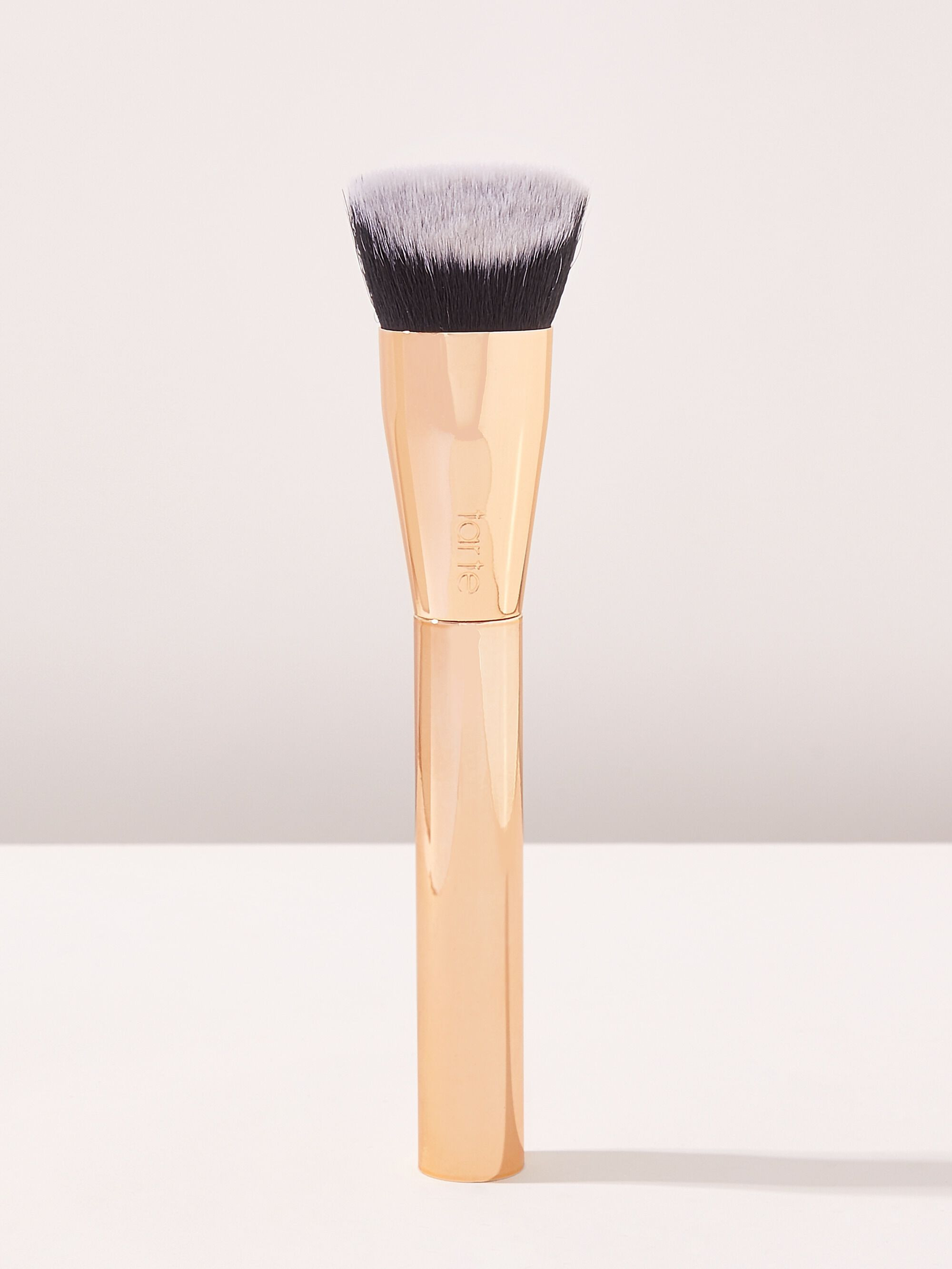 Shape Tape™ Airlift Vegan And Cruelty-Free Brush | Tarte™ Cosmetics | tarte cosmetics (Global)