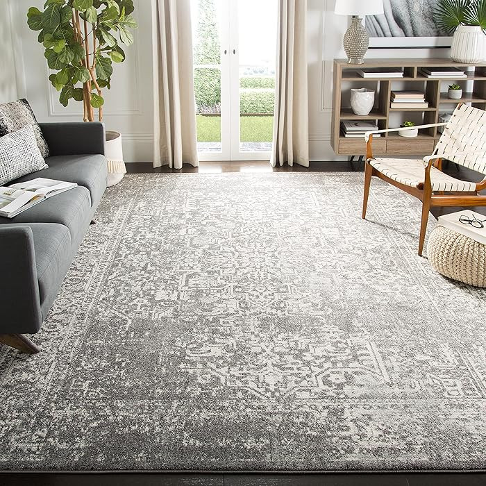 SAFAVIEH Area Rug 8x10 - Evoke Collection - Large - Grey & Ivory, Oriental Distressed Design, Non... | Amazon (US)