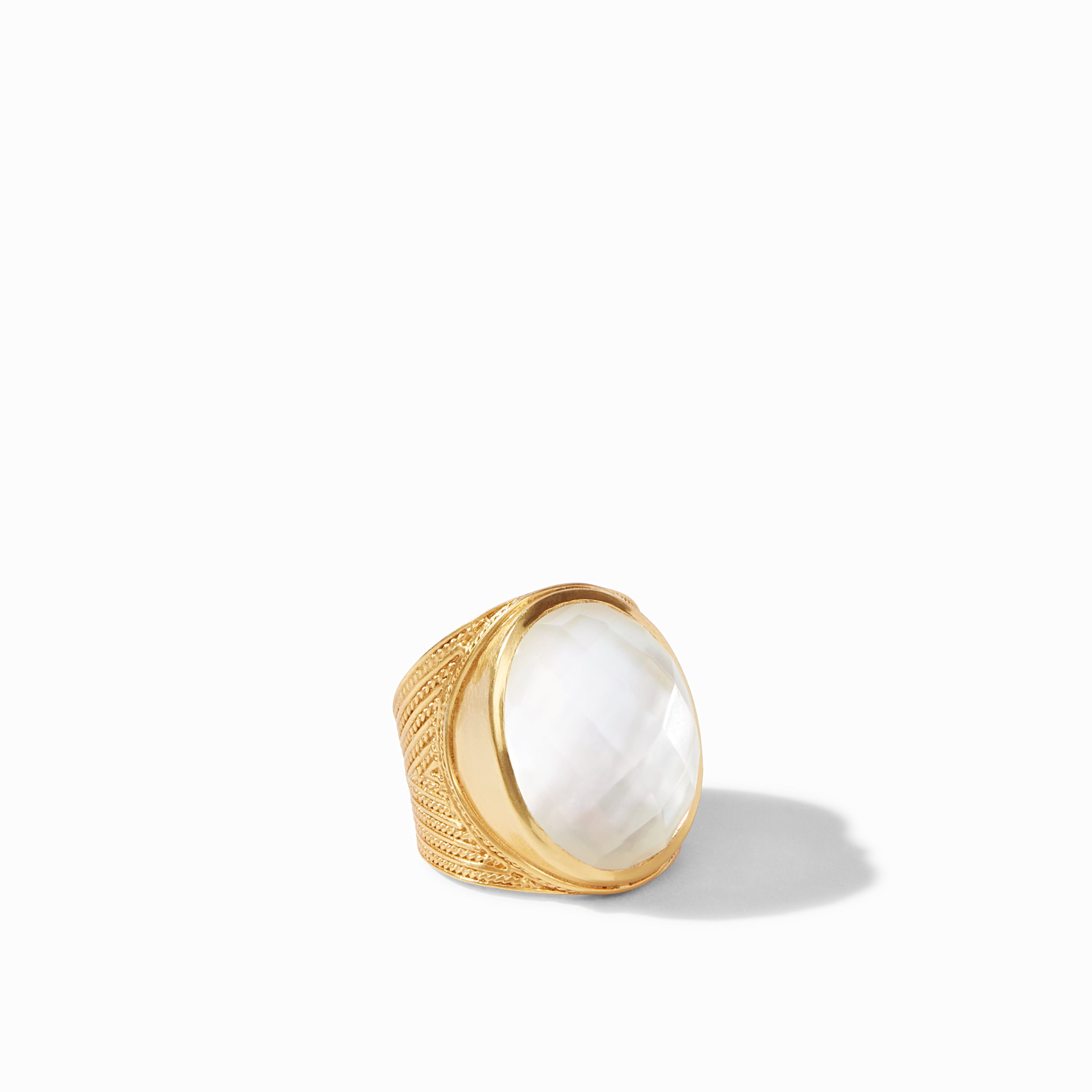 Verona Statement Ring | Julie Vos