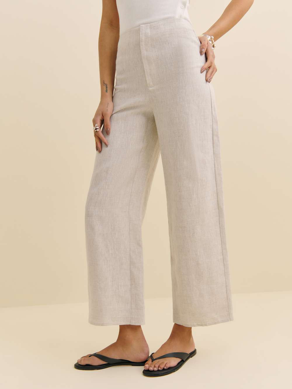 Joni Linen Cropped Pant | Reformation (Global)