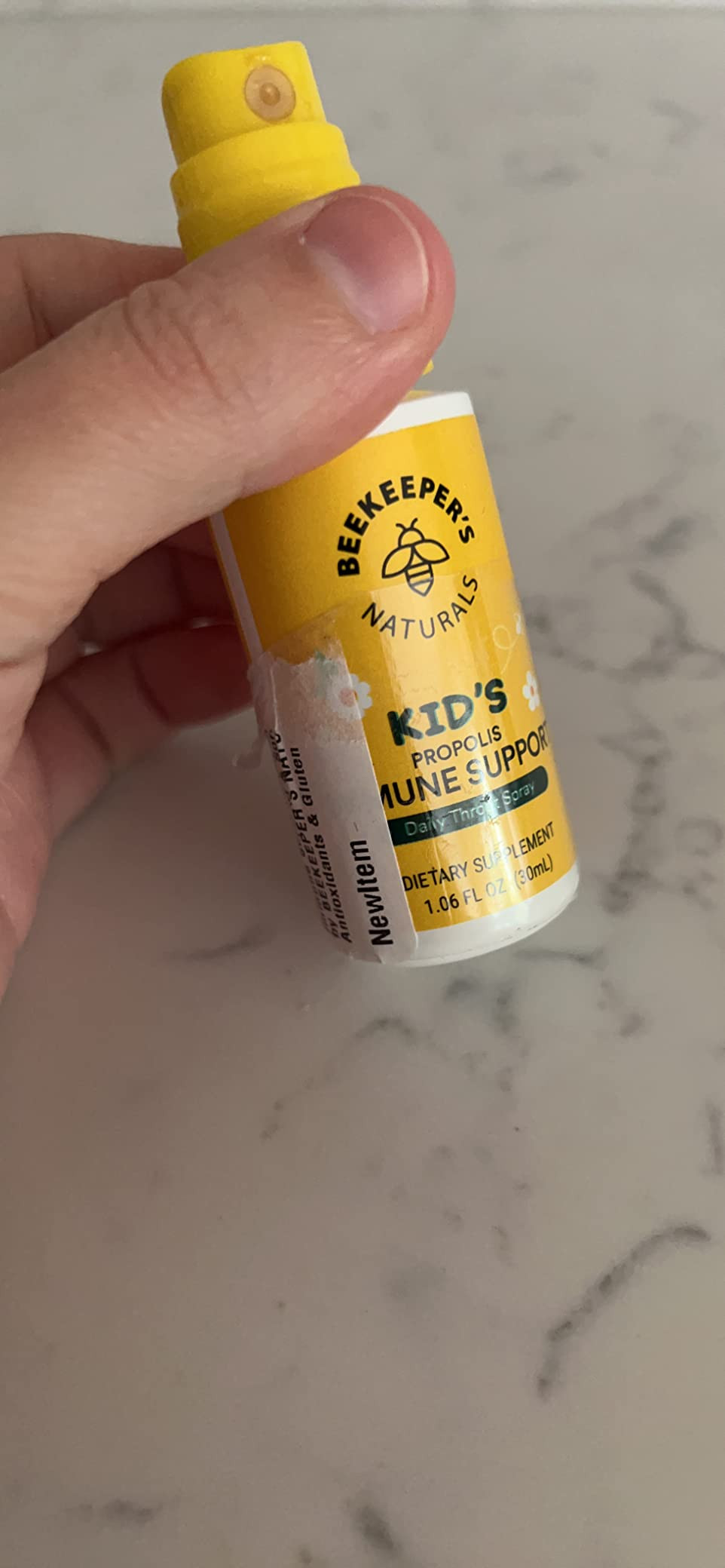 Propolis Throat Spray by Beekeeper's Naturals - 95% Bee Propolis Extract, Natural Immune Support ... | Amazon (US)