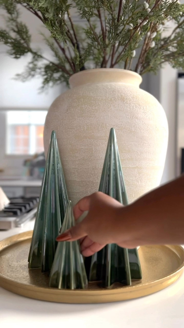 Christmas centerpiece, holiday centerpiece, holiday kitchen decor, vase, ceramic trees

#LTKHome #LTKHoliday #LTKSeasonal