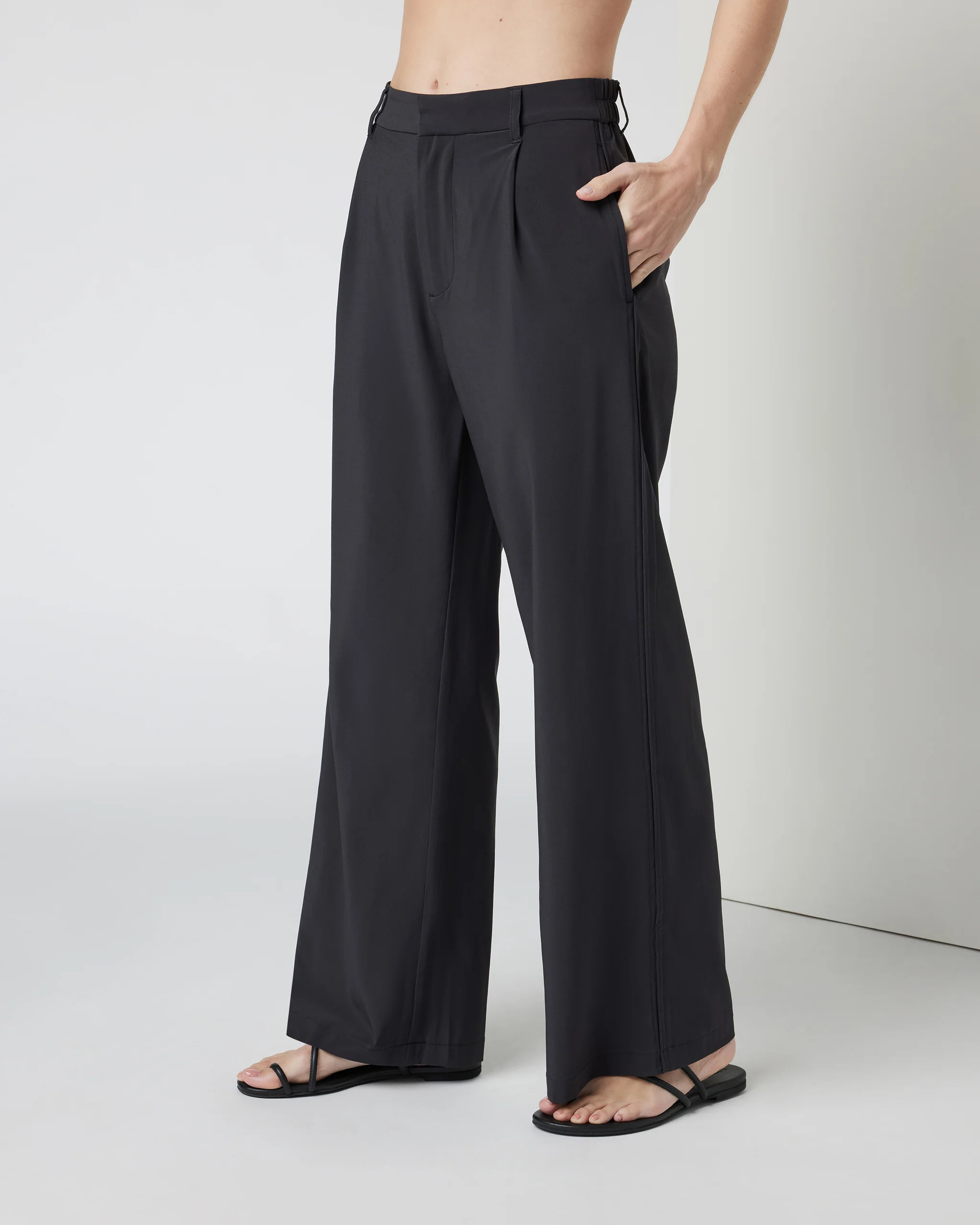 Villa Trouser-Short | Vuori Clothing (US & Canada)