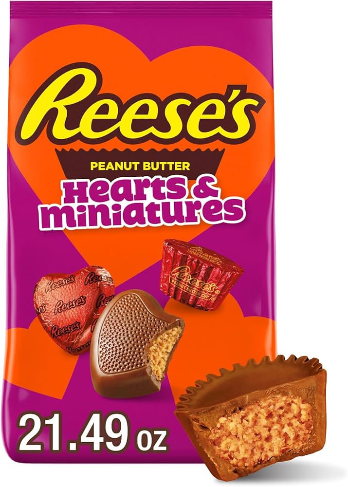 REESE'S Assorted Chocolate Peanut Butter Shapes, Valentine's Candy Bag, 21.49 oz | Amazon (US)