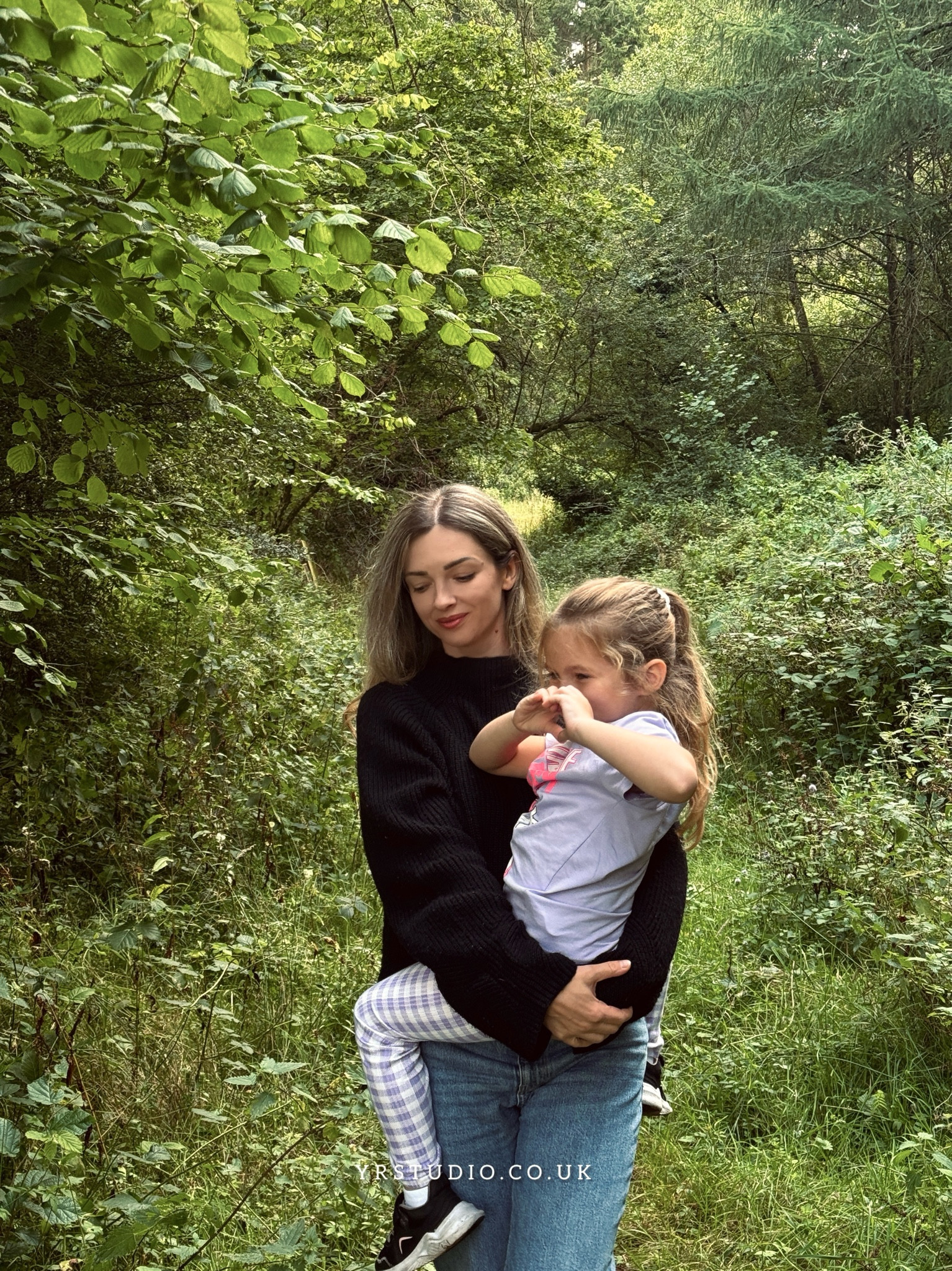 Autumn walks in the forest 🍂 

Autumn capsule wardrobe, jeans women,  jeans outfits, black jumper, knit sweater, knitwear, mango jeans, HM fall, hm outfit, 

#LTKuk #LTKautumn #LTKeurope