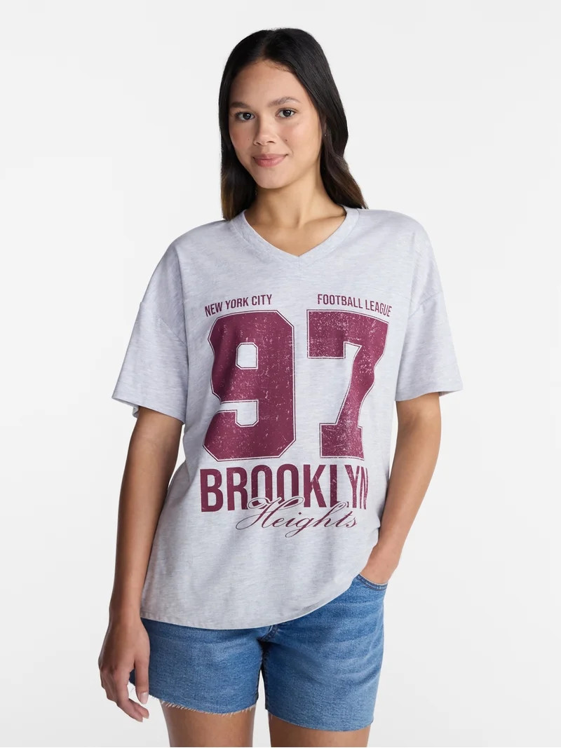 No Boundaries Oversized Graphic V Neck Football Tee, Women's XXS-XXL | Walmart (US)