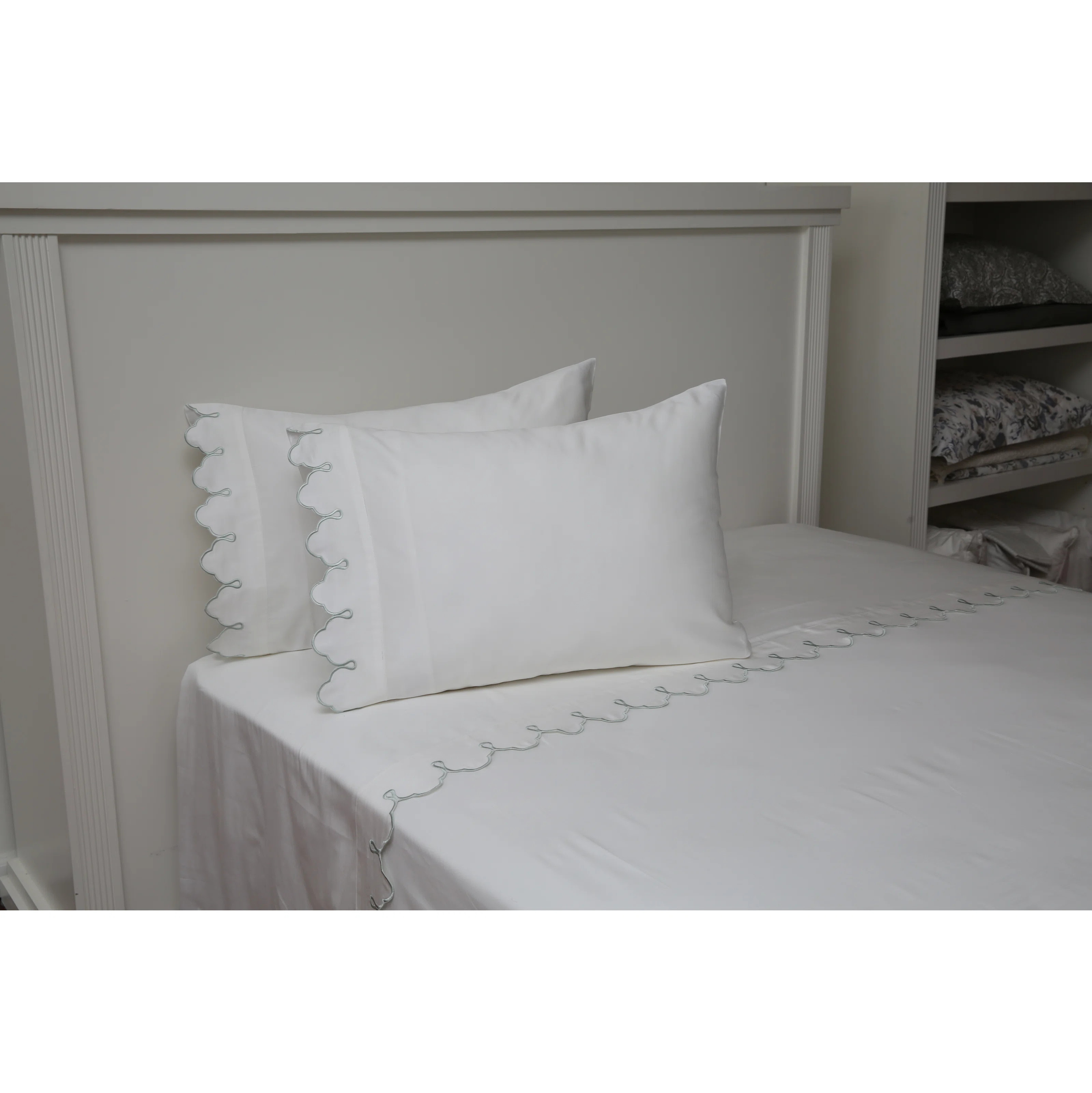 Belle Epoque Scalloped Embroidered 300 Thread Count 100% Cotton Sheet Set & Reviews | Wayfair | Wayfair North America