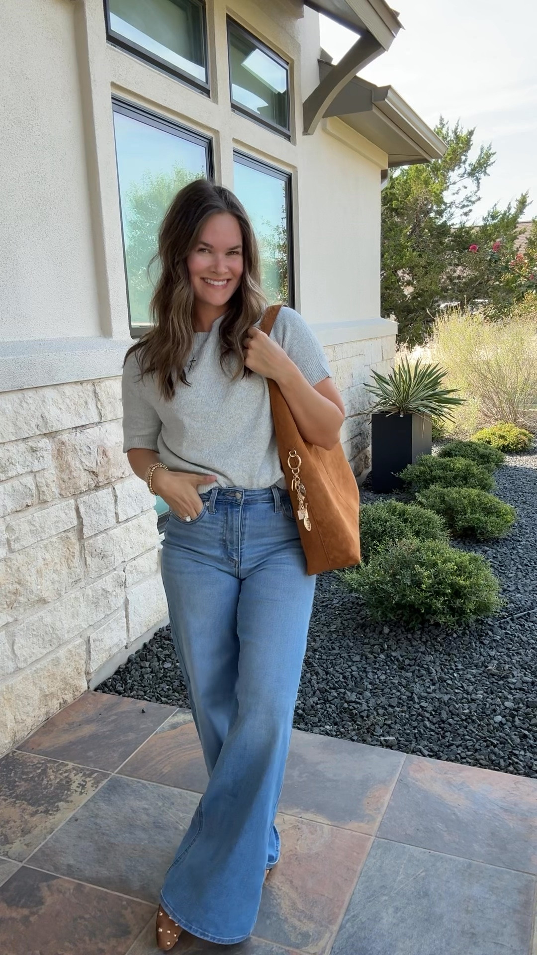 Target did NOT need to make these jeans this good 😍 These $19 Target jeans are trending for a reason — flattering, comfortable, easy to wear and such a good affordable denim find for fall.
If you’re looking for the best Target jeans for women, flattering high-rise jeans, comfortable everyday denim or affordable fall fashion finds, these are definitely worth trying. 👖✨
#TargetFinds #TargetStyle #AffordableFashion #FallOutfits

#LTKSaleAlert #LTKOver40 #LTKgrwm