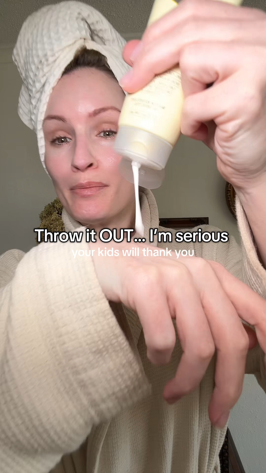 Non-toxic sunscreen swap

Beef tallow, beef tallow sunscreen, sunscreen, SPF 50, clean Beauty, beef, tallow, skin care, tallow sunscreen, skincare, non-toxic brands, kids, sunscreen, sunscreen review

#LTKTravel #LTKSwim #LTKKids