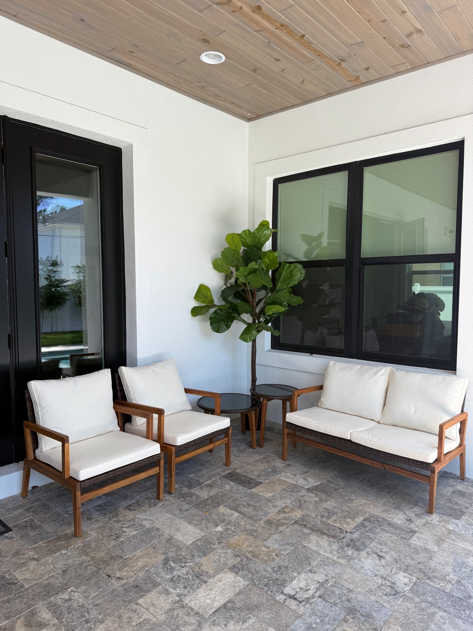 5 piece outdoor set for $400 (more than 50% off btw) 

#LTKHome #LTKSaleAlert #LTKSeasonal