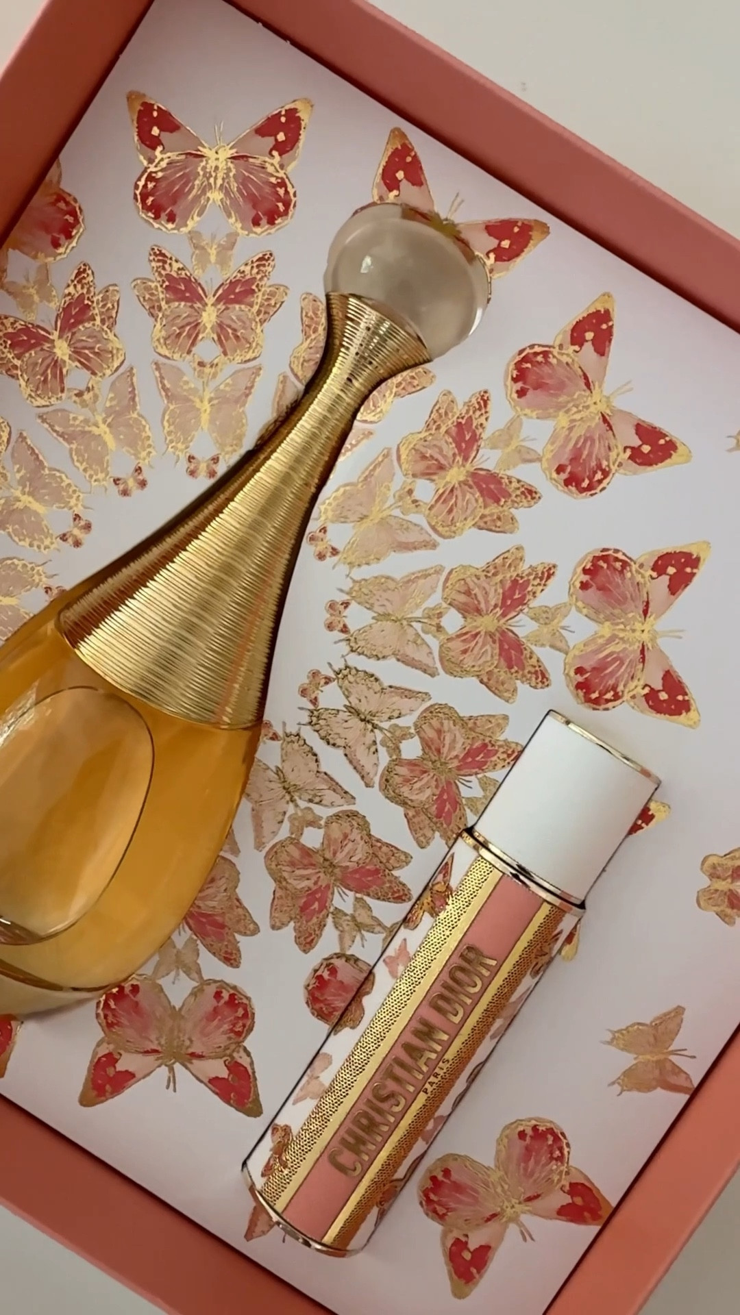 Prettiest Mothers Day gift, an exclusive gift box with Christian Dior J’adore Eau de Parfum full and limited edition travel size. #ad #diorbeautylove @diorbeauty 

#LTKBeauty #LTKMothersDay