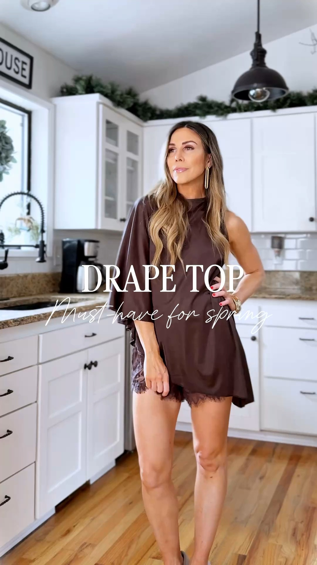 Drape top 

#LTKdayinmylife #LTKgrwm #LTKootd