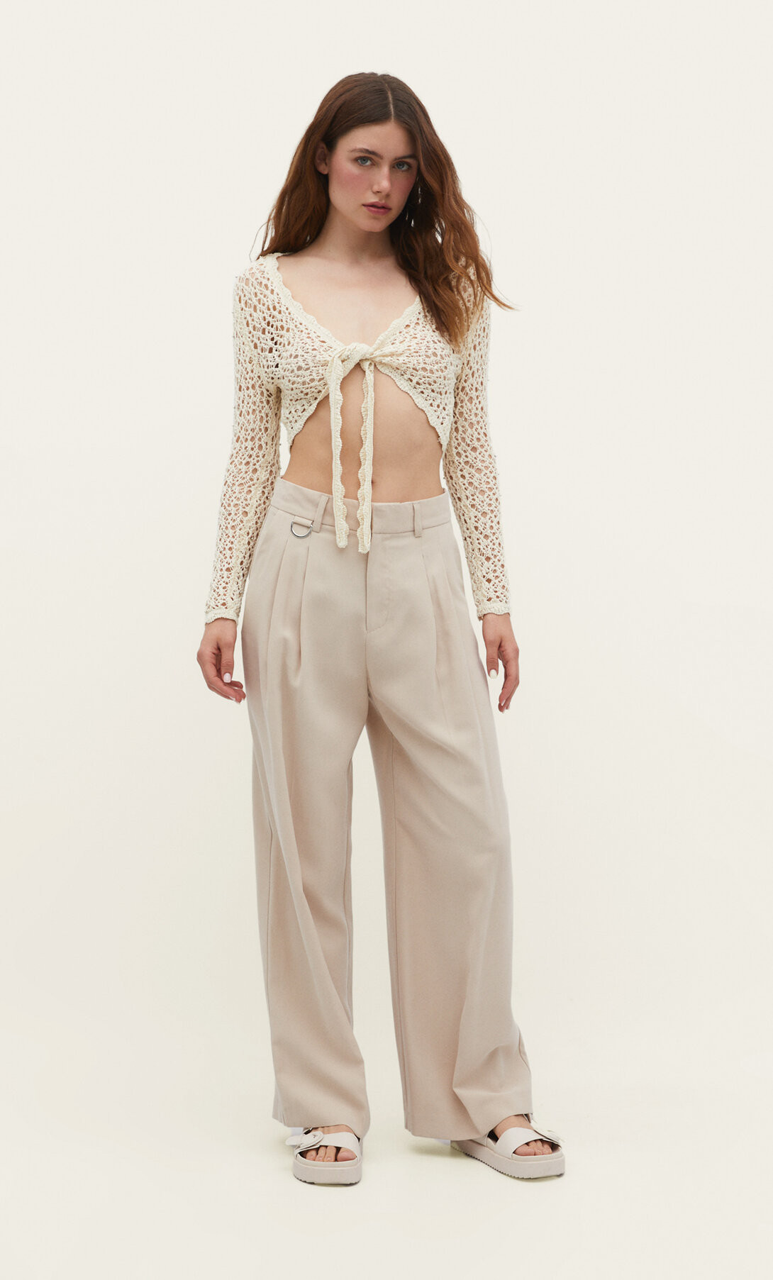 Pantalon habillé plissé - Mode femme | Stradivarius France | Stradivarius (FR)