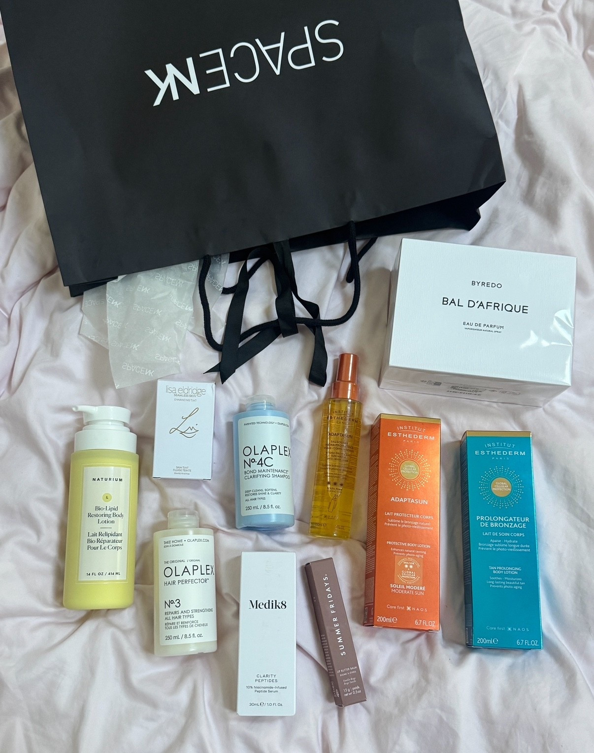 Recent Space NK Pick Ups 🖤

Beauty | skincare | hair care | sunscreen | lip care | lotion | perfume | gift 


#LTKuk #LTKbeauty #LTKluxury