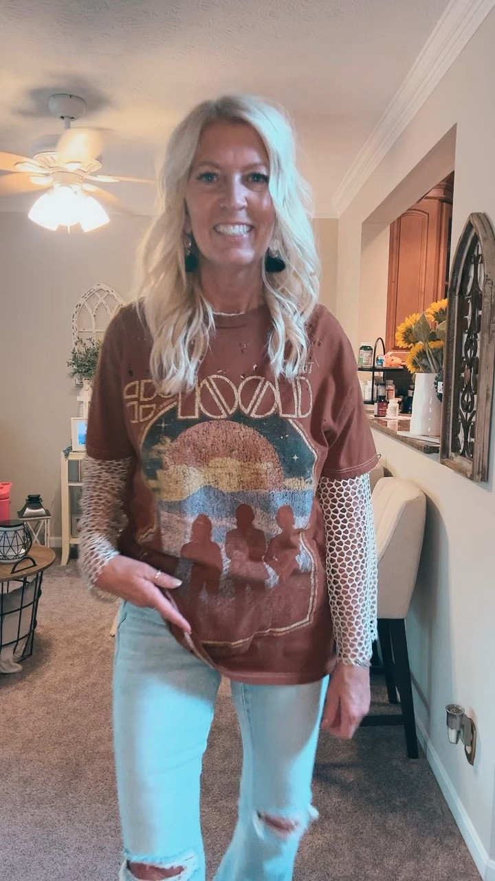 Happy last day of September! Not sure where that month went, but I am ready for Fall festivals, pumpkins, and market days 🎃 

I have found an easy trending outfit you can wear. 

Loving this  metallic fishnet top! The perfect layering piece for your graphic tees this season. 

Honestly I wanna wear graphic tees daily. This one is over-sized and I am wearing a small/medium. 

And this pair of flare high-rise denim has stretch and one of my favorite pair. I’m wearing a 34 inseam. 



#LTKFindsUnder100 #LTKOver40 #LTKFindsUnder50