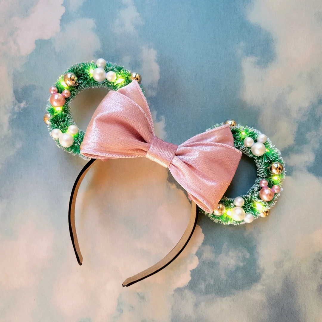 Christmas Minnie Ears Wreath Mickey Ears Pink Bow Ears Pink - Etsy | Etsy (US)