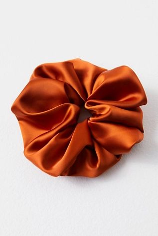 Super Satin Scrunchie | Free People (Global - UK&FR Excluded)