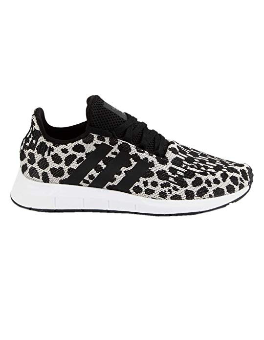 adidas Swift Run Shoes Women's | Amazon (US)