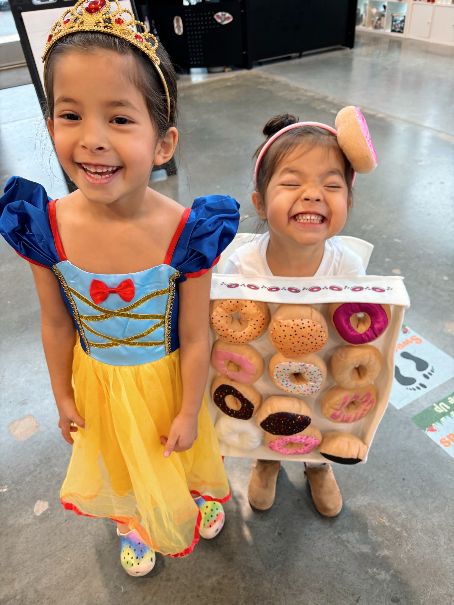 Snow White and her donut vendor 🙂

#LTKHalloween #LTKKids #LTKSeasonal