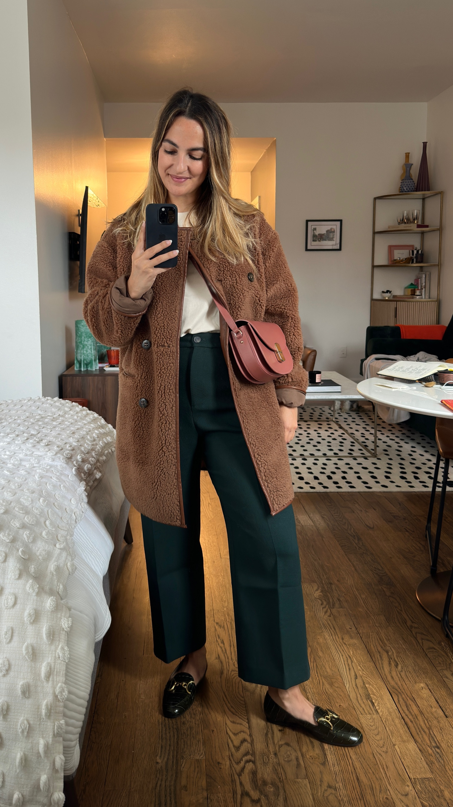 Today’s outfit! 

Green trousers
Green loafers 
The comfiest t-shirt
The coziest teddy coat! 
Pink bag 

#LTKSeasonal