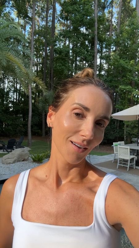 Favorite sunscreen for face from @summerfridays , and sheer skin tint in shade 5 #ad