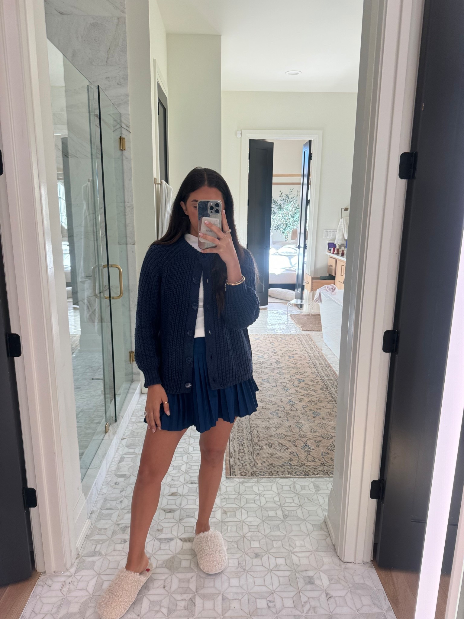 Sweater: medium 
Skirt: small 

Dressupbuttercup.com #dressupbuttercup #dederaad


#LTKootd #LTKmomlife #LTKSeasonal