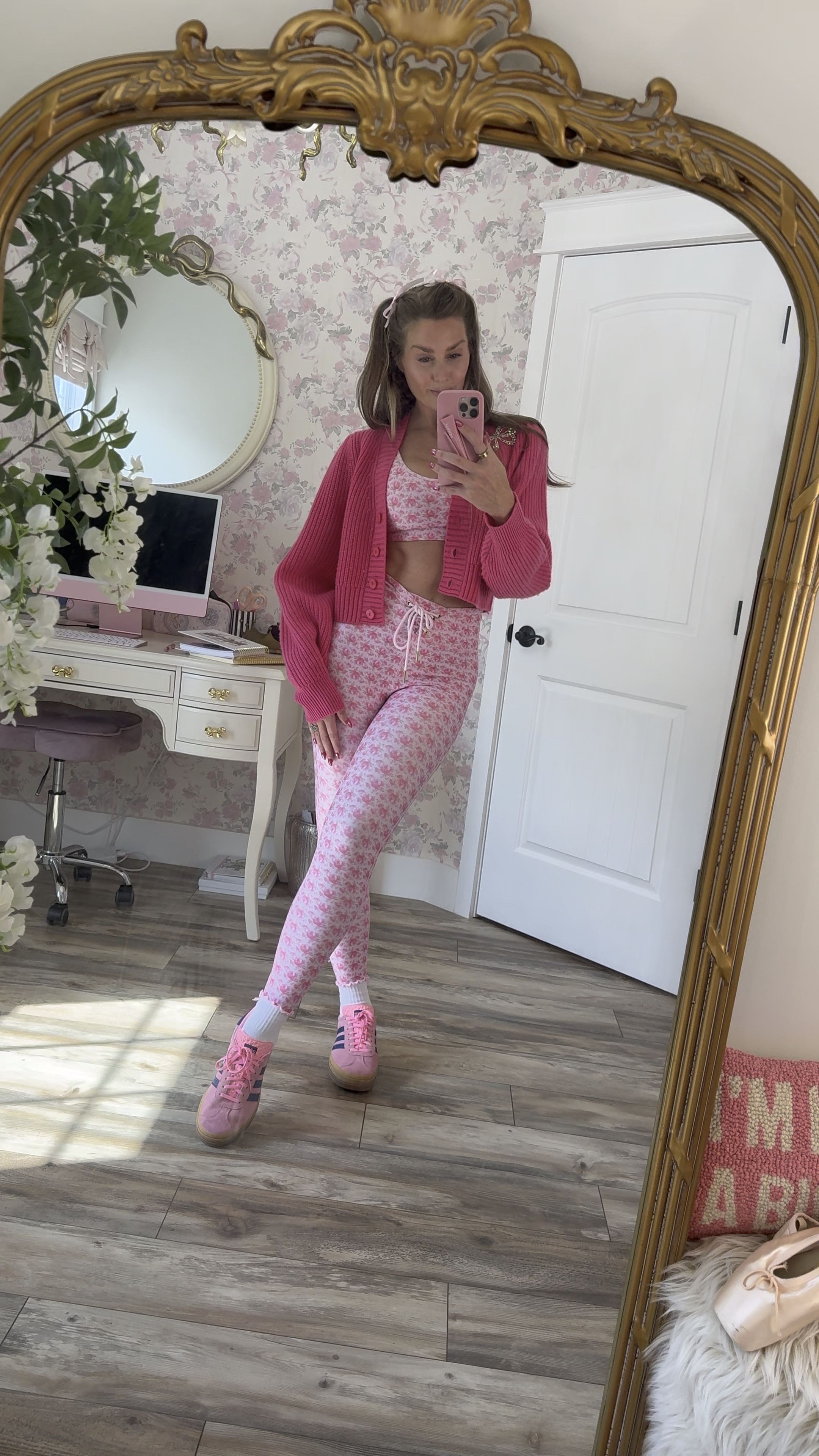 Girly Valentines fitness outfit of the day💘

Love pink always but especially this szn!!

Outfit is LSF but older - you can also find girly cute active sets on my small shop site!! 

Castleconfidential.com

#LTKActive #LTKShoeCrush #LTKMostLoved