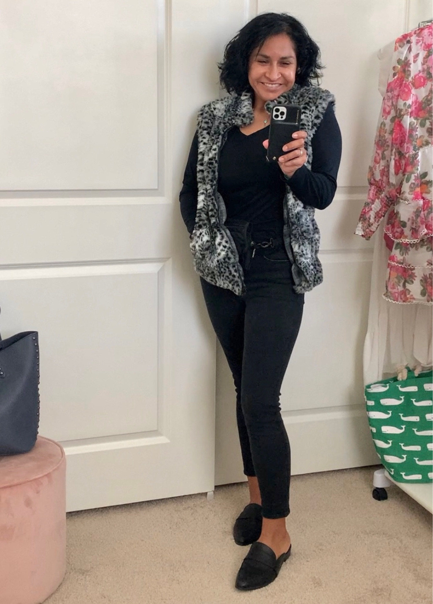 #vest #fauxfurvest #madewelljeans #blackmules #jcmules #loafermules #blackjeans #blacktee #furryvest #layering #fashion #petite #latina #momstyle #blackootd #fannyoack #beltbag #travelbag #stylish 

#LTKFind #LTKshoecrush #LTKcurves