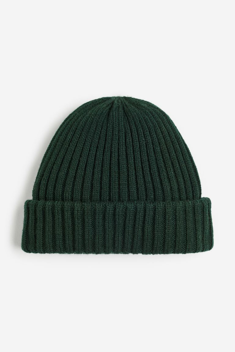 Rib-knit hat | H&M (UK, MY, IN, SG, PH, TW, HK)
