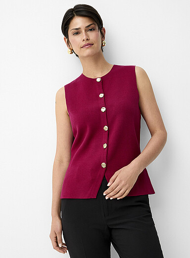 Golden buttons fitted vest | Simons