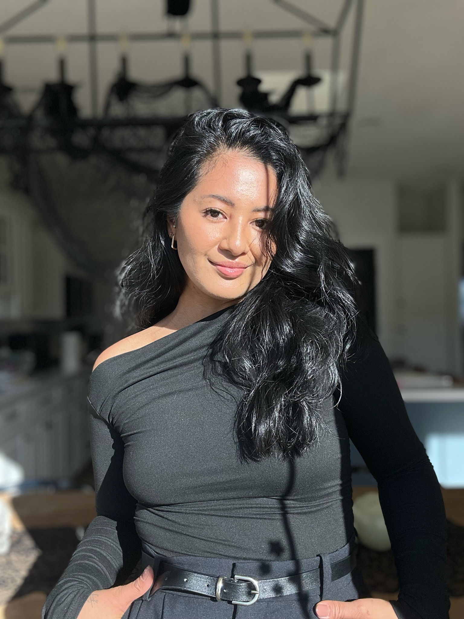 Styling the asymmetric top from Amazon. Loving this staple with a little bit of drama 

#ltkfashion #amazonfinds 

#LTKsale #LTKstyletip #LTKcanada