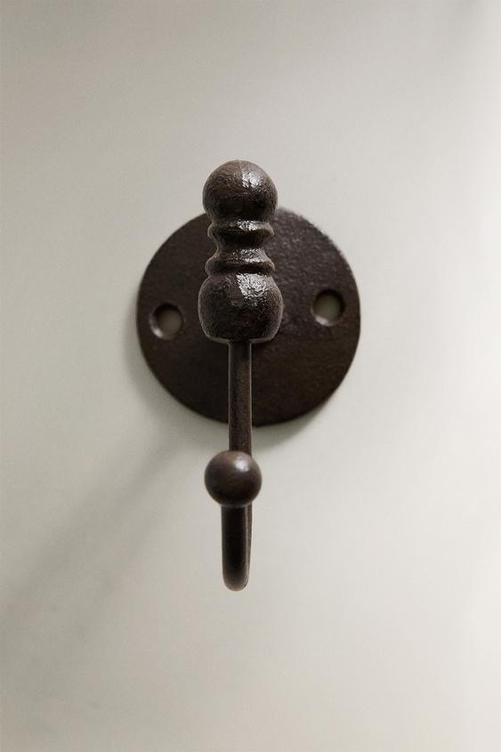 CAST IRON HANGER | Zara Canada