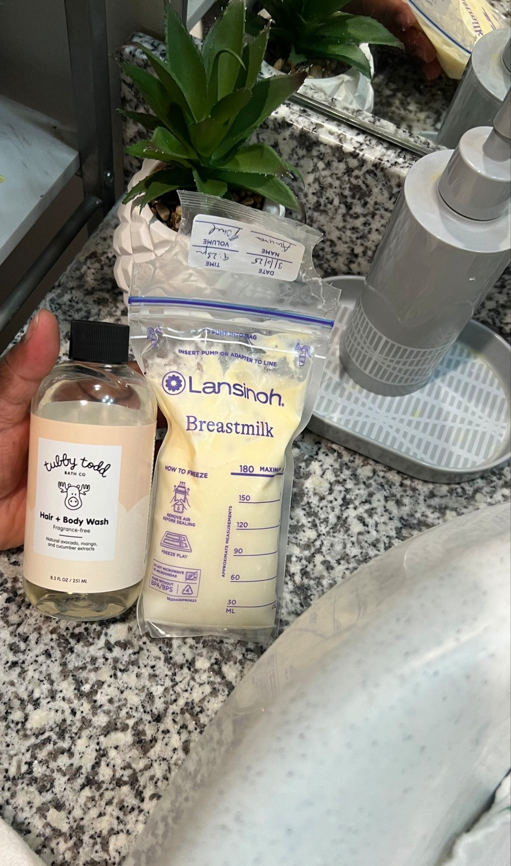 Two of my favourite besties in one photo 

#LTKmomlife #LTKmorningroutine #LTKdayinmylife