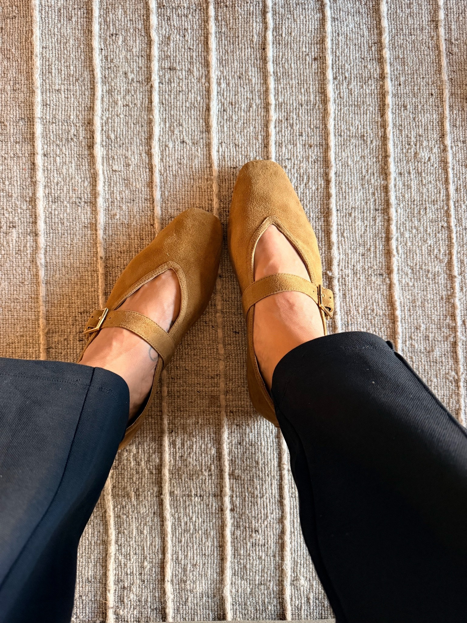 Comfortable, cute, and fits tts.

#LTKTravel #LTKWorkwear #LTKOver40