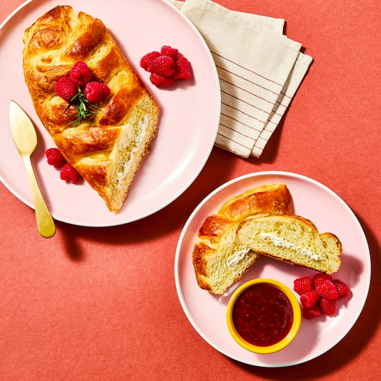 bettergoods Hand-Braided Four Cheese Stuffed Pastry with Raspberry Sauce, 17 oz - Walmart.com | Walmart (US)