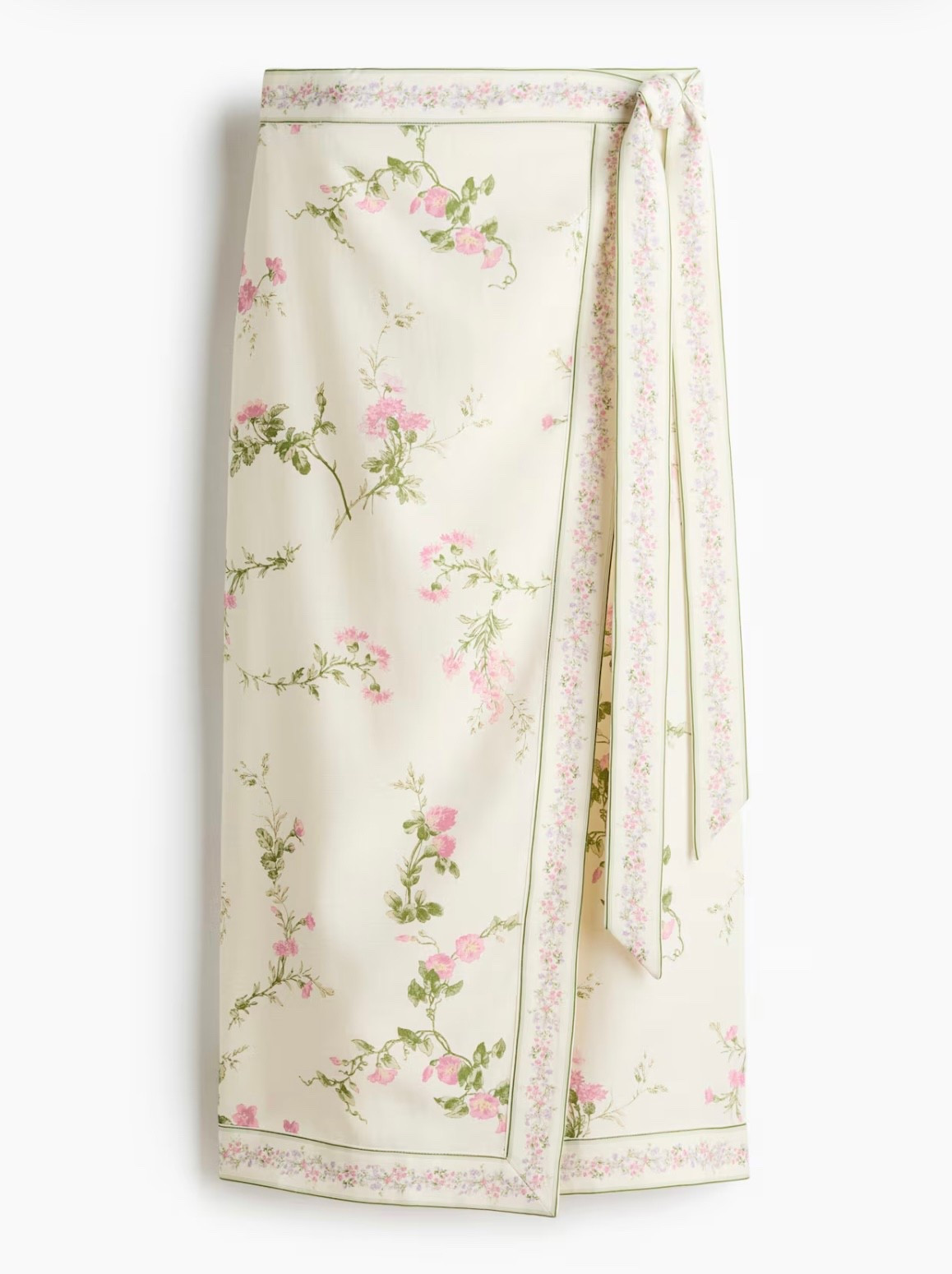 A spot on agua bendita dupe