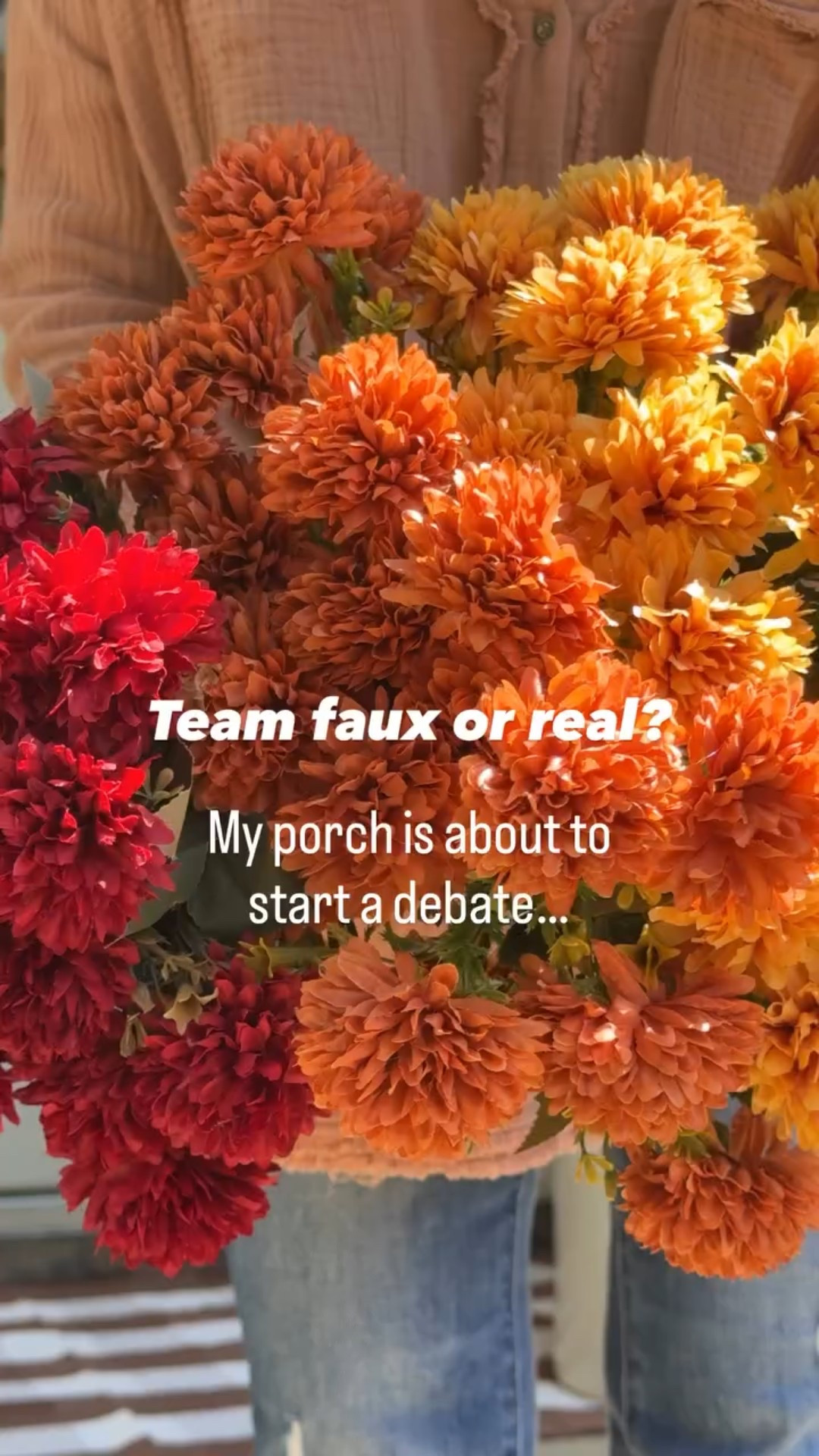 Faux mums that actually look real! These Amazon finds are full, vibrant, and the perfect solution for fall porch decorating. Unlike real mums that wilt quickly in warm weather, these realistic faux flowers stay bright and fresh all season long. A simple way to style your front porch with lasting fall décor.