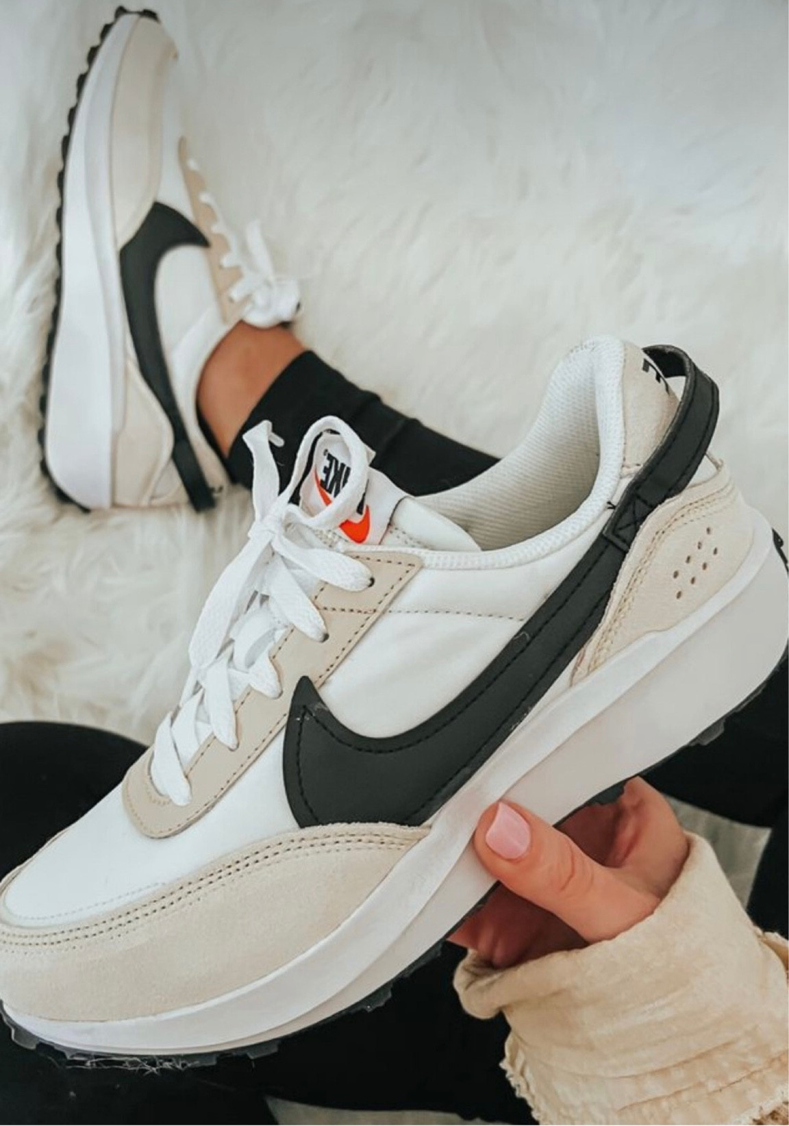 Viral sneakers back in stock 

#LTKfindsunder100 #LTKxPrime #LTKstyletip