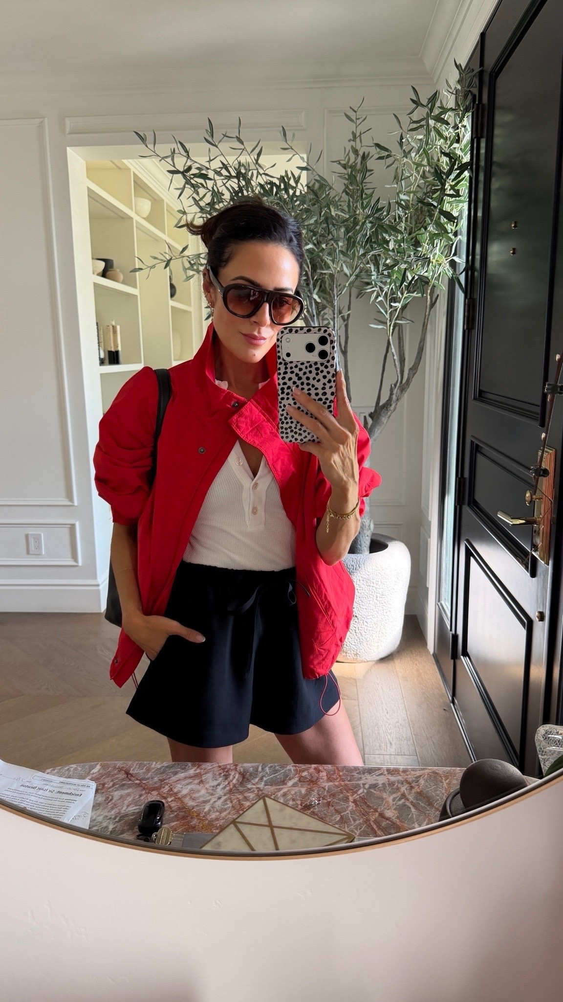 My exact windbreaker is almost sold out but linked similars at every price!
I sized up 3 sizes for very oversized look!

#LTKSeasonal #LTKOver40