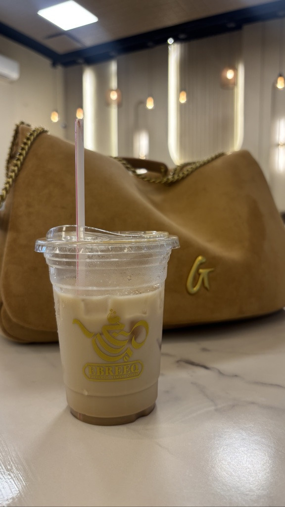 This suede bag is giving affordable luxury in the best way. 

Neutral bags will always have my heart because they instantly elevate an outfit without trying too hard. This one feels like the perfect mix of everyday bag, statement piece, and travel bag.

The suede texture makes it feel so rich and elevated, and the size is perfect for everyday wear.

Under $200 and honestly looks way more expensive than it is. Linking it because I already know this will be one of my most worn bags this year.

#affordableluxury #suedebag #everydaybag #quietluxury #neutralstyle #softlifeaesthetic #travelstyle #designerinspired #ltkstyle #baglover