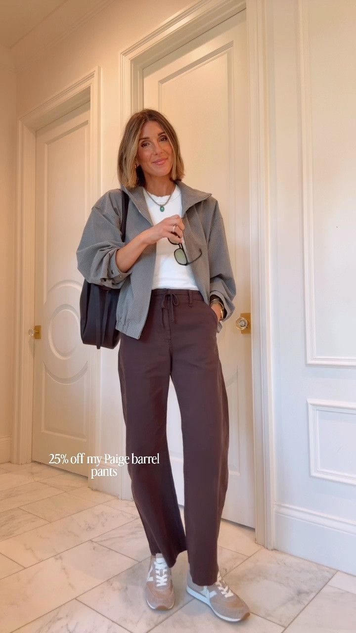 Get 25% off my Paige barrel jeans for Labor Day weekend!

#LTKootd #LTKSeasonal #LTKSaleAlert
