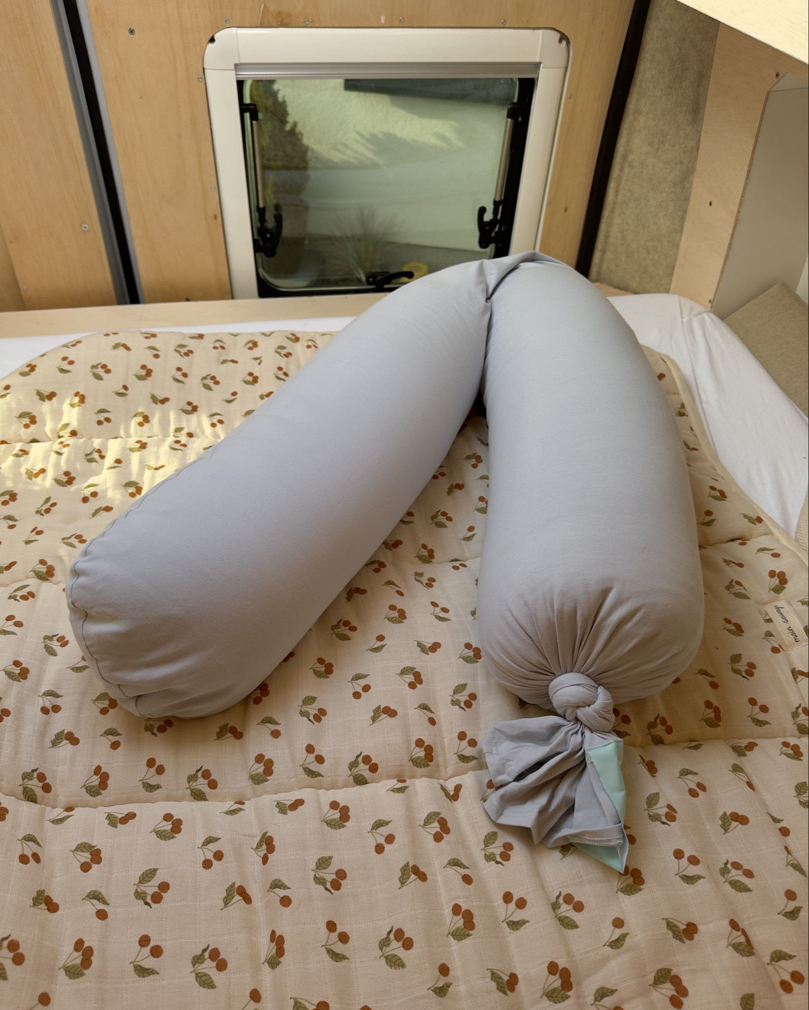 Pregnancy Pillow 🥹🩵 (hab das in Farbe Mist Blue) 

#LTKbaby