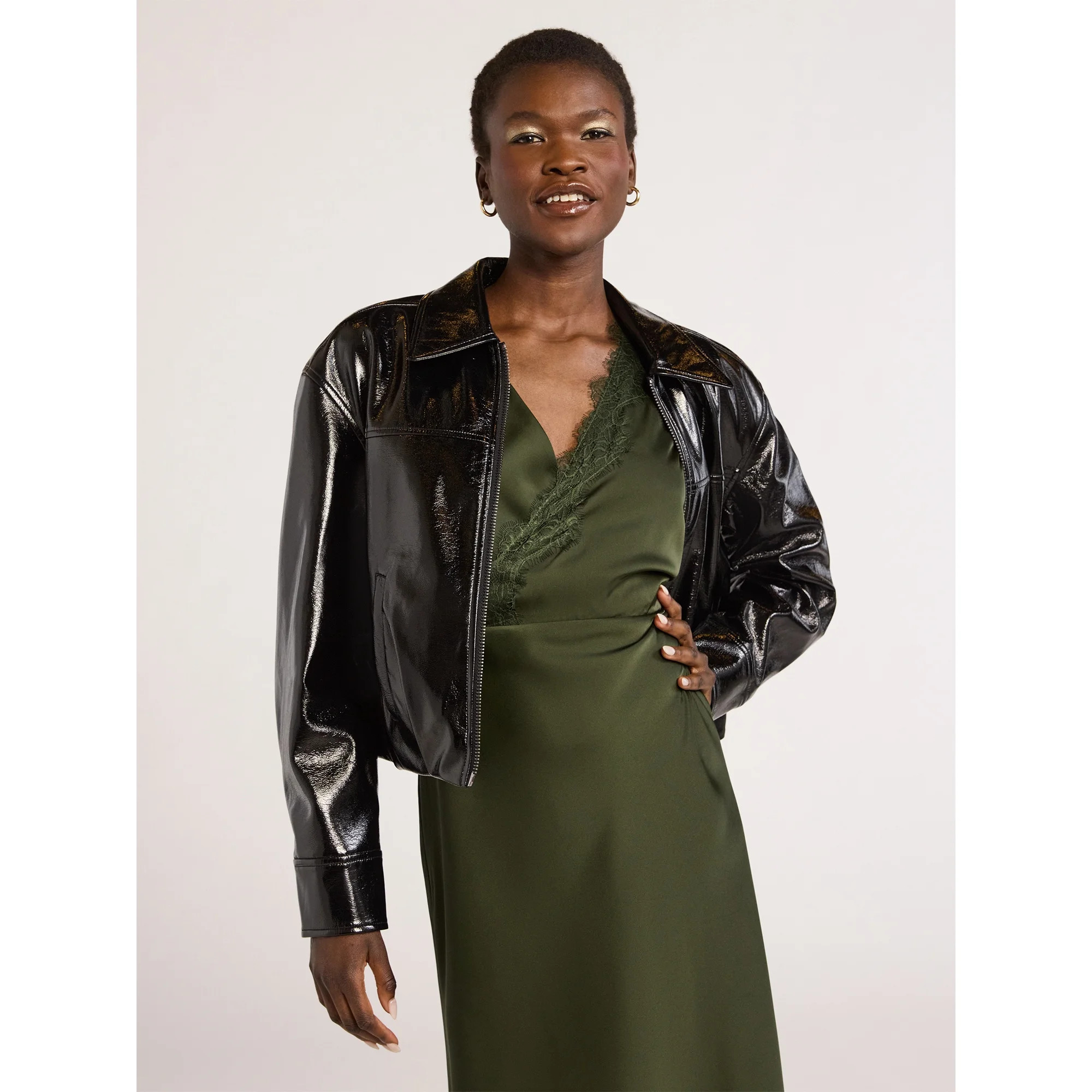 Scoop Women’s Crinkle Faux Patent Leather Cropped Bomber Jacket, Sizes XS-XXL - Walmart.com | Walmart (US)