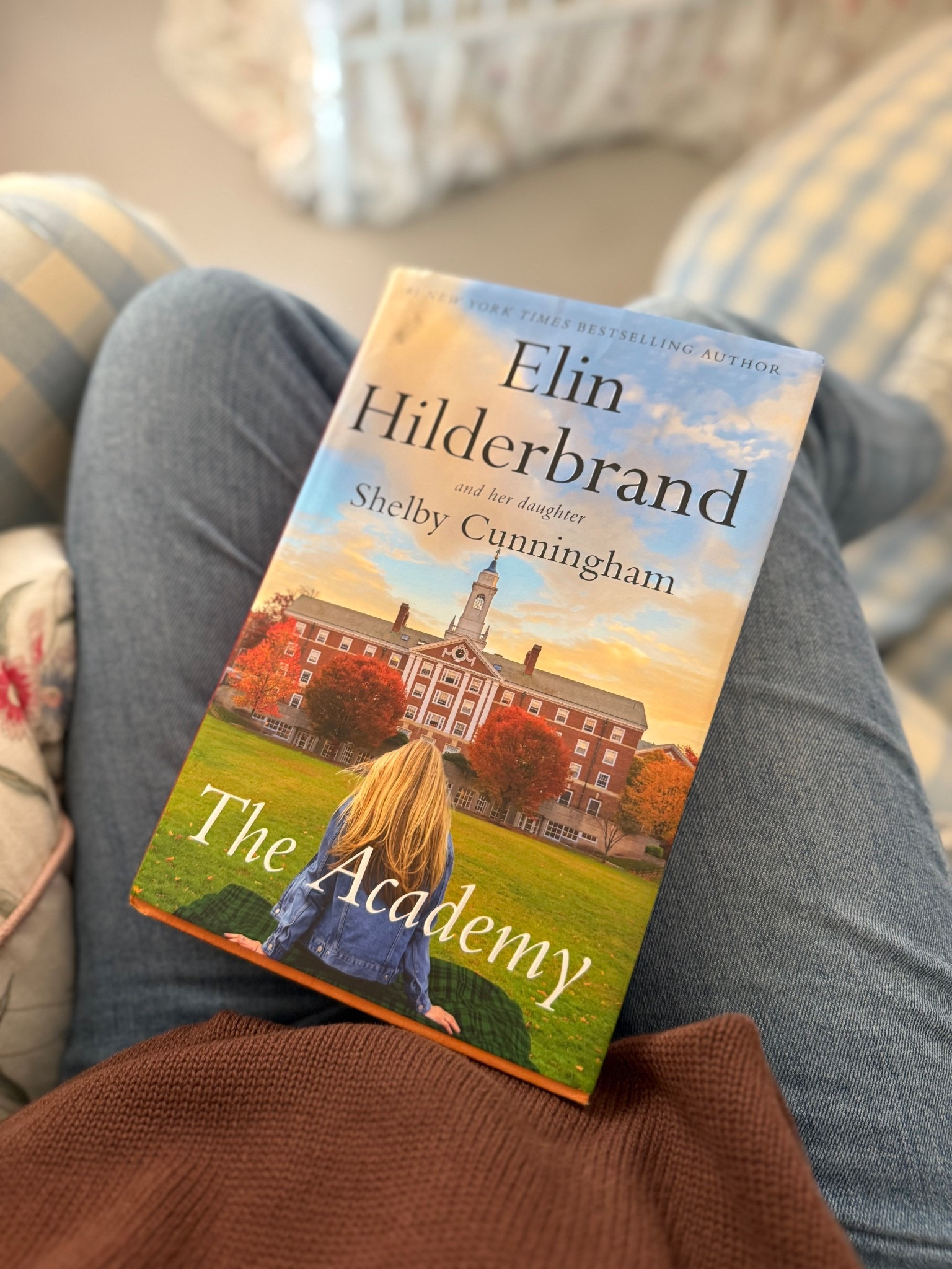 Currently reading 👀 Spoiler, it’s so good! 

#LTKSeasonal